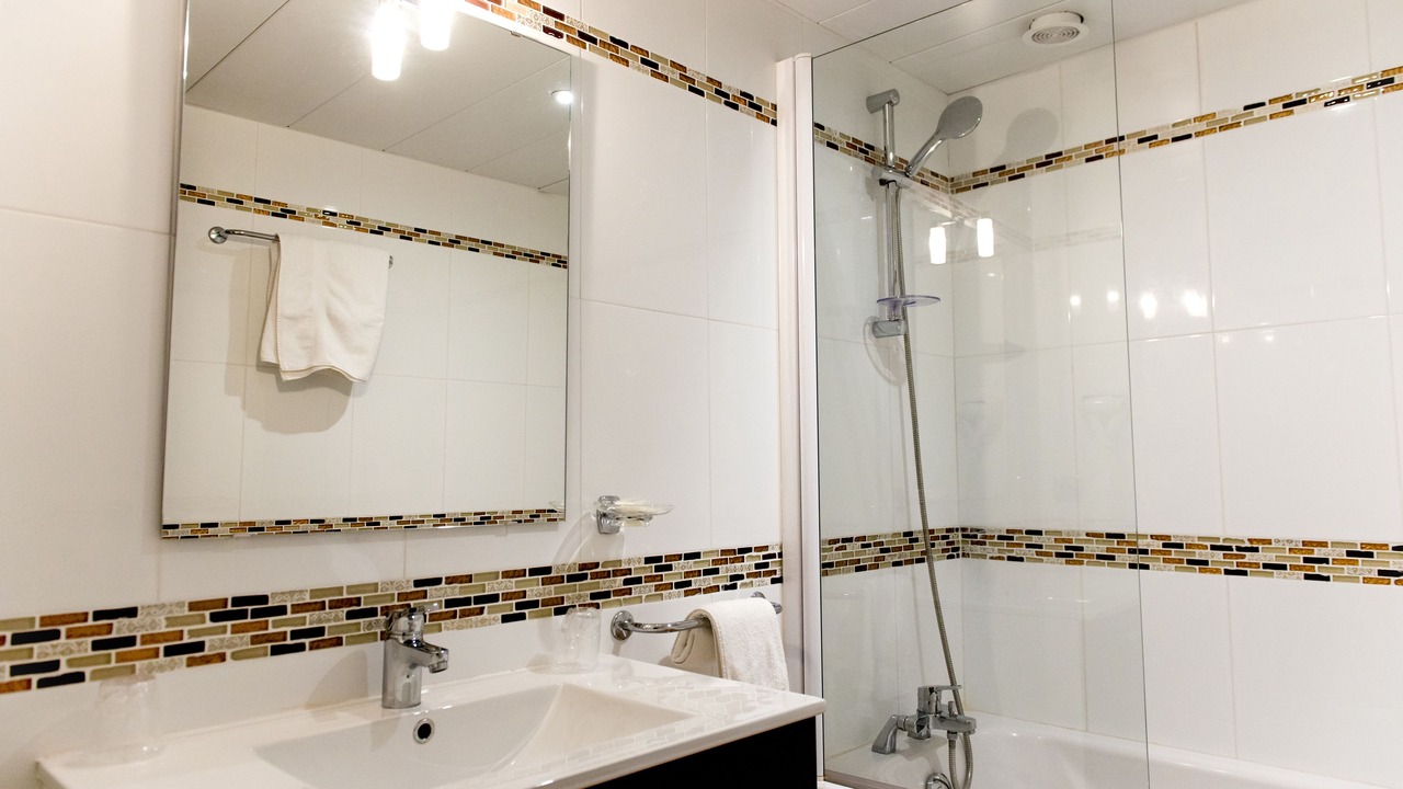 Photo of Bathroom in Vic-en-Bigorre