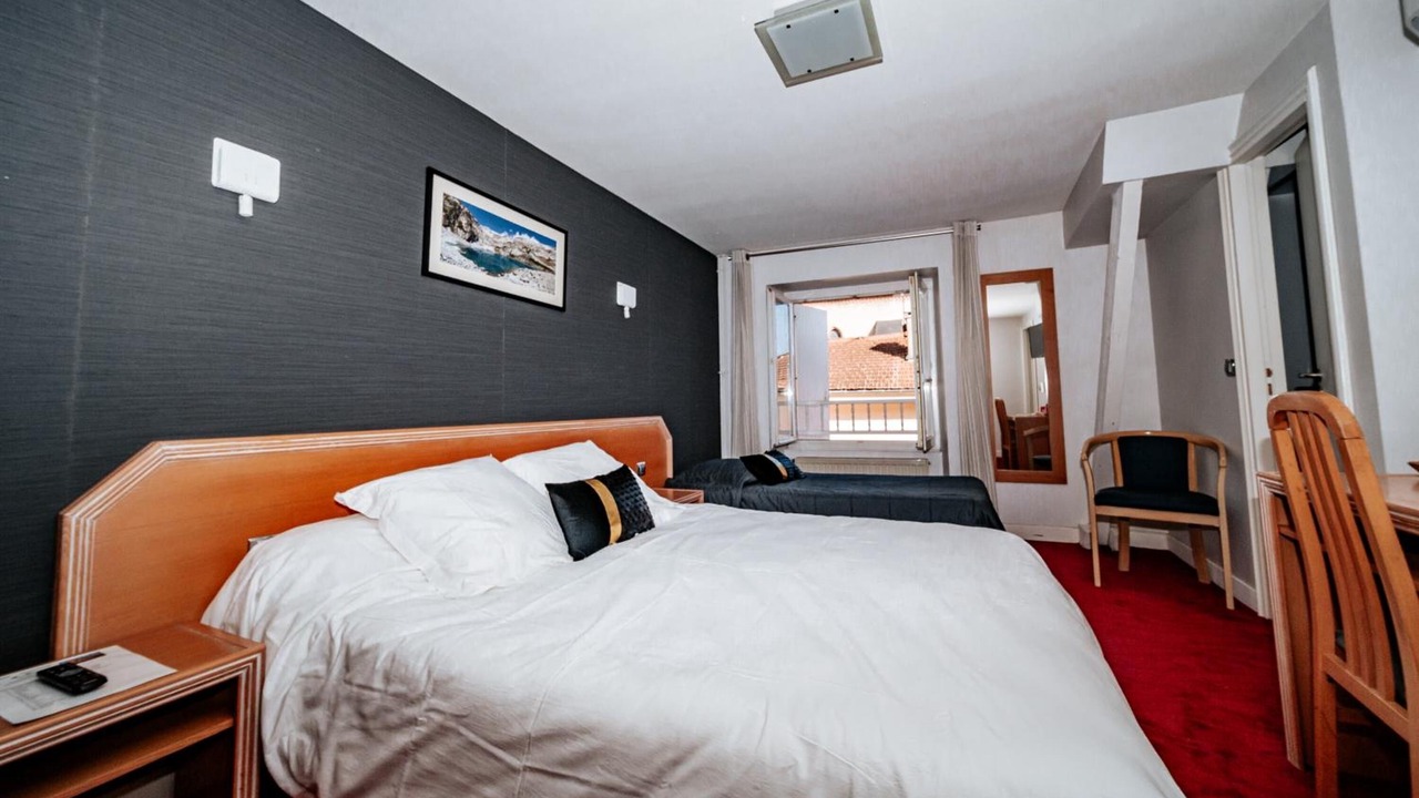 Photo of Bedroom in Vic-en-Bigorre