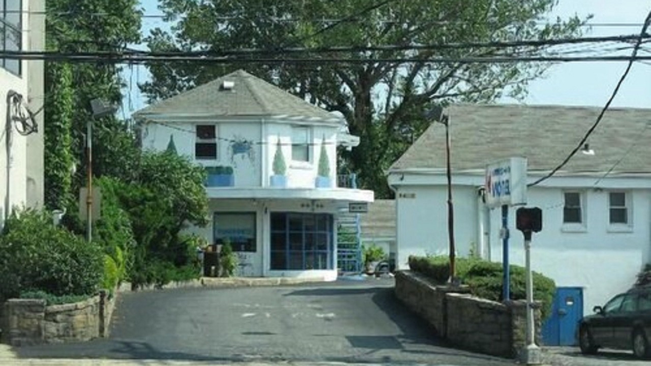 Photo of Buildings in Mamaroneck