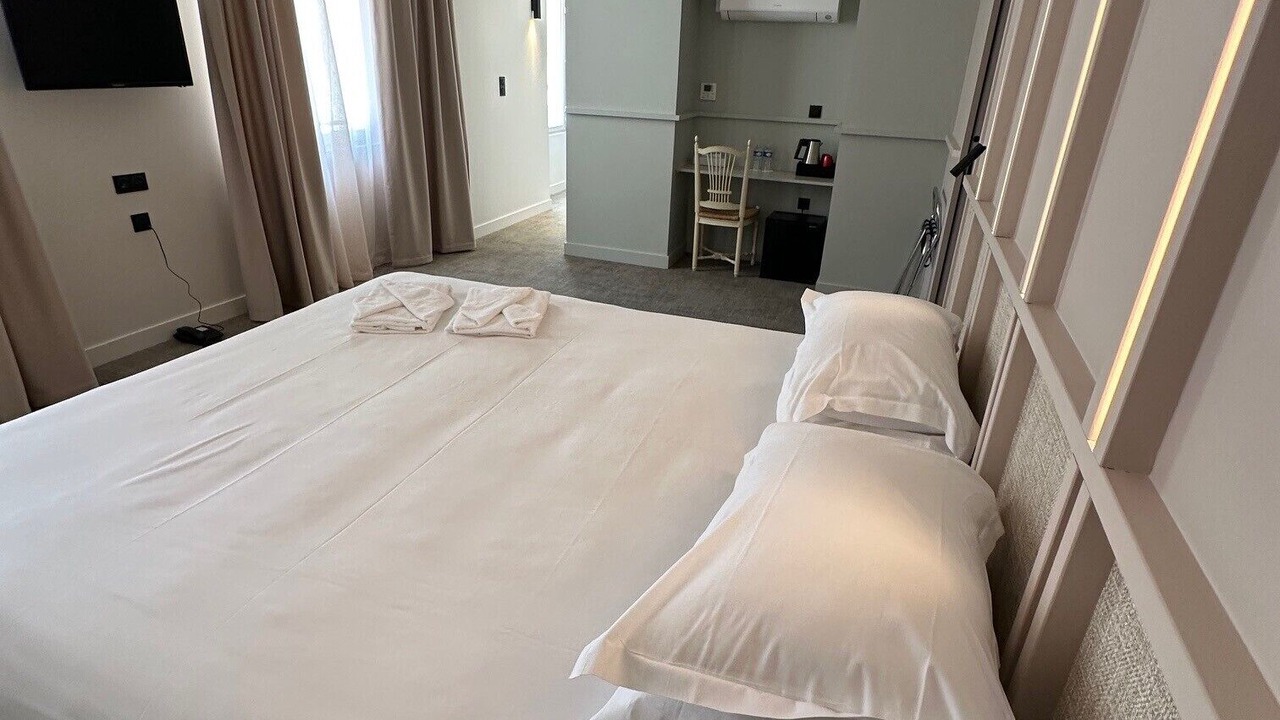 Photo of Bedroom in Avignon City Centre