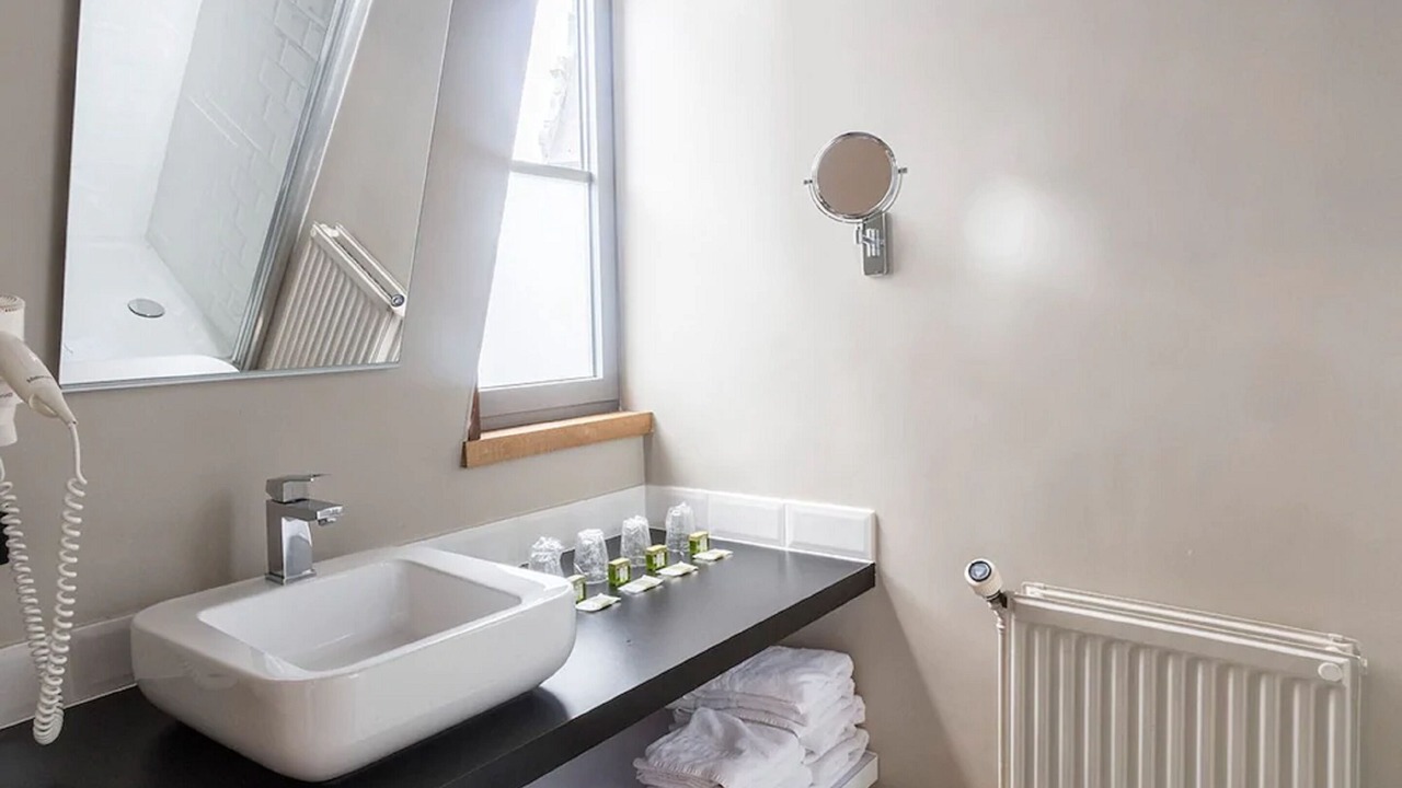 Photo of Bathroom in Bergues