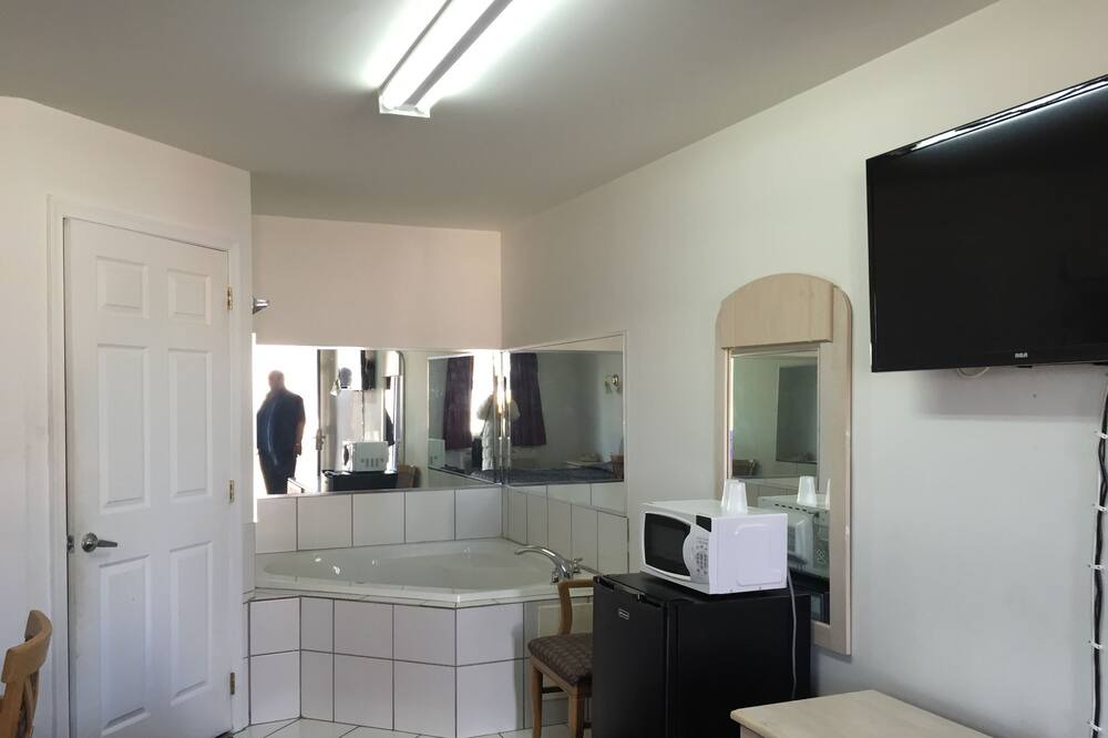 Photo of Bathroom in Sicklerville