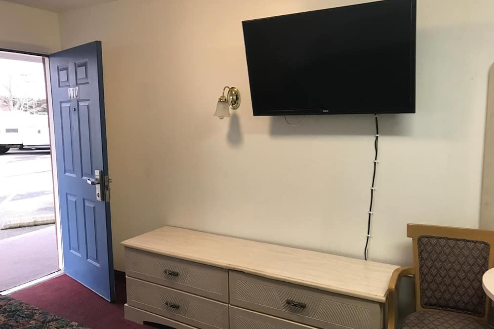 Photo of Bedroom in Sicklerville