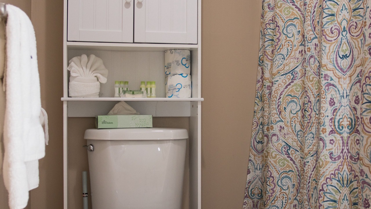 Photo of Bathroom in Ogunquit - Wells