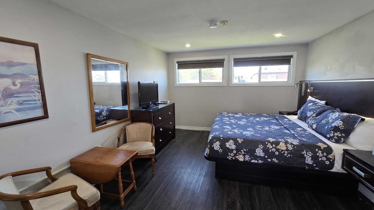 Photo of Bedroom in Pembroke