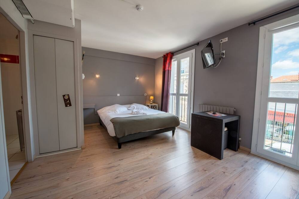 Photo of Bedroom in Marmande