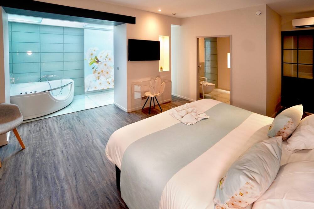 Photo of Bedroom in Marmande