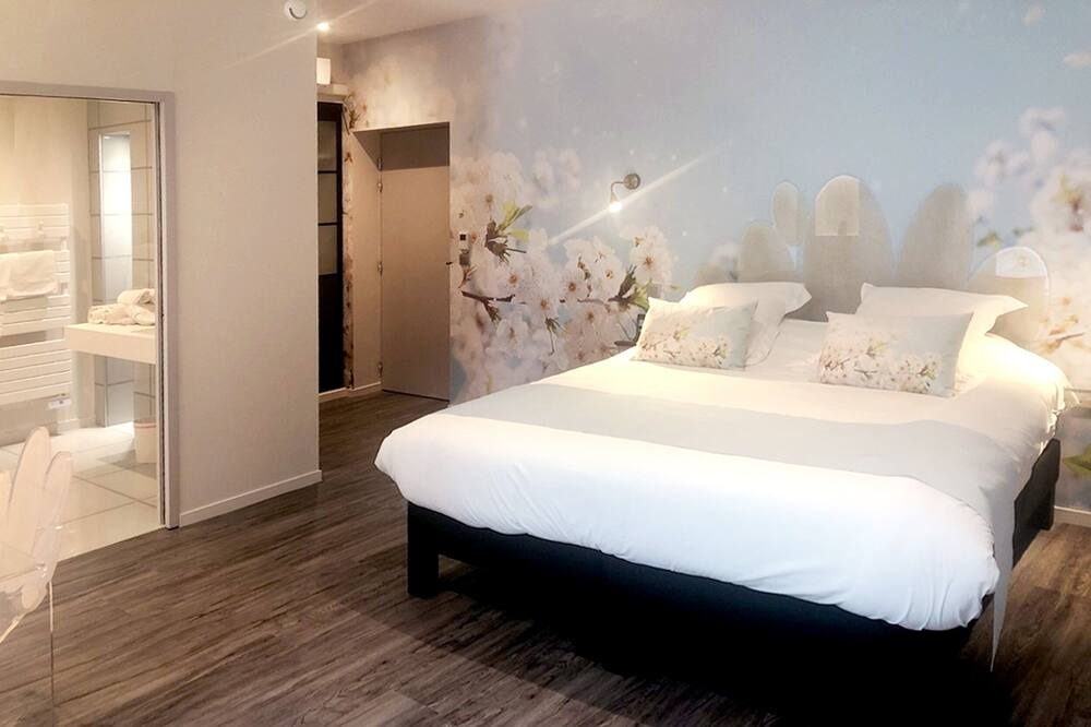 Photo of Bedroom in Marmande