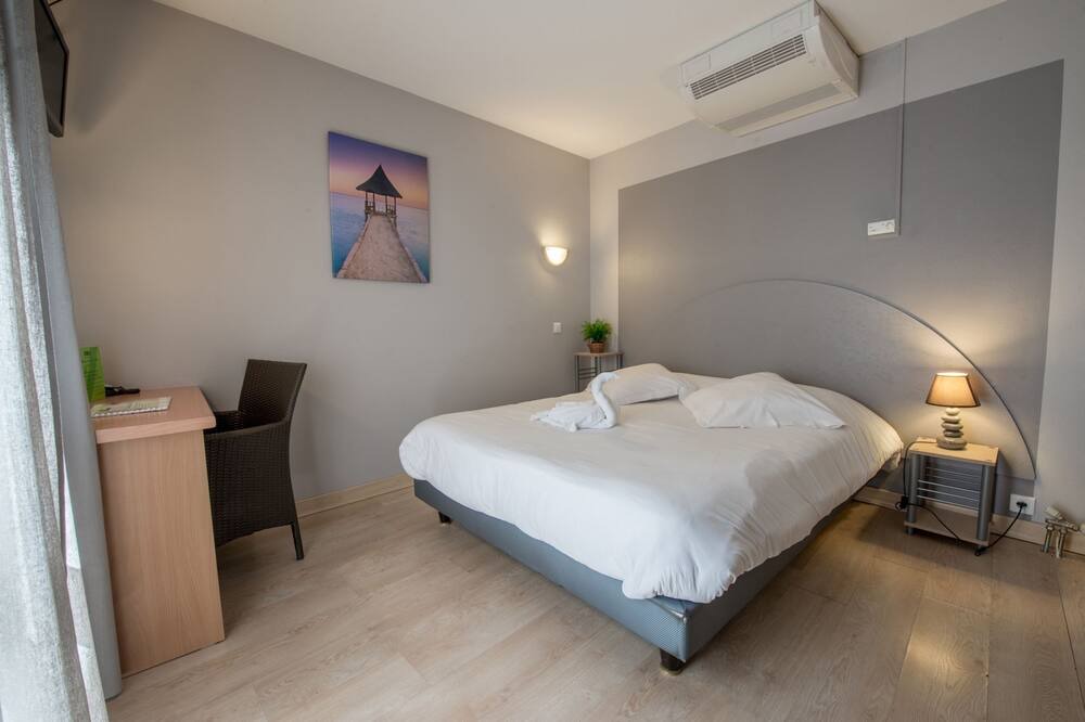 Photo of Bedroom in Marmande