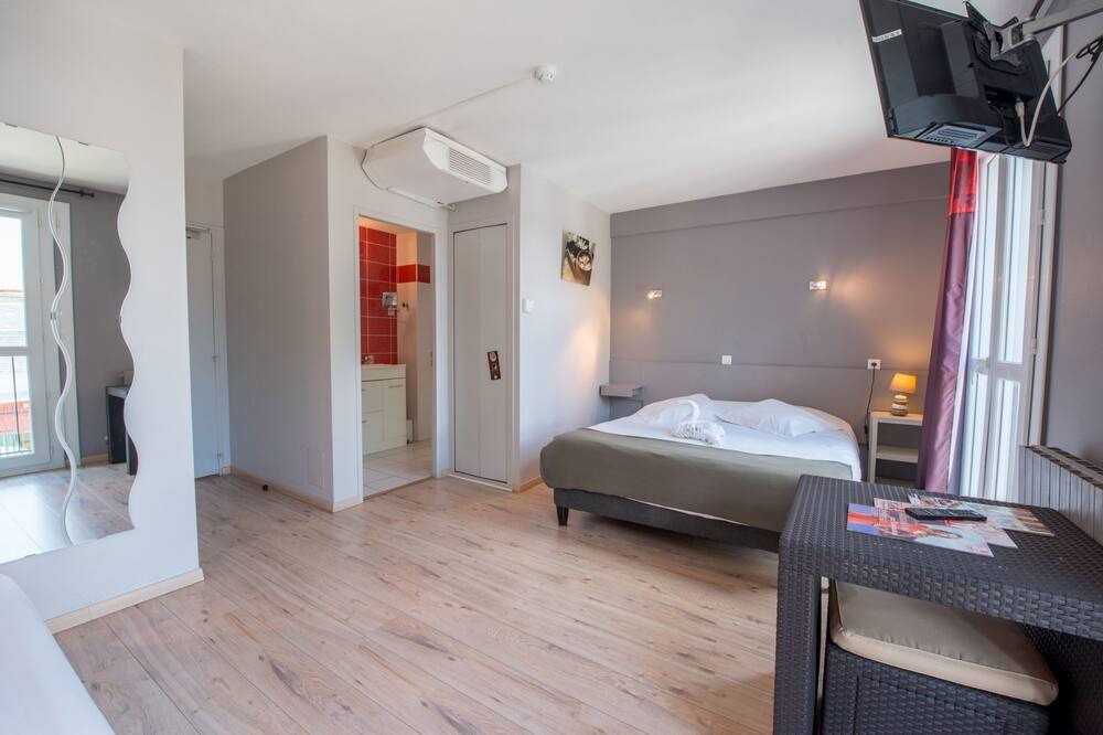 Photo of Bedroom in Marmande
