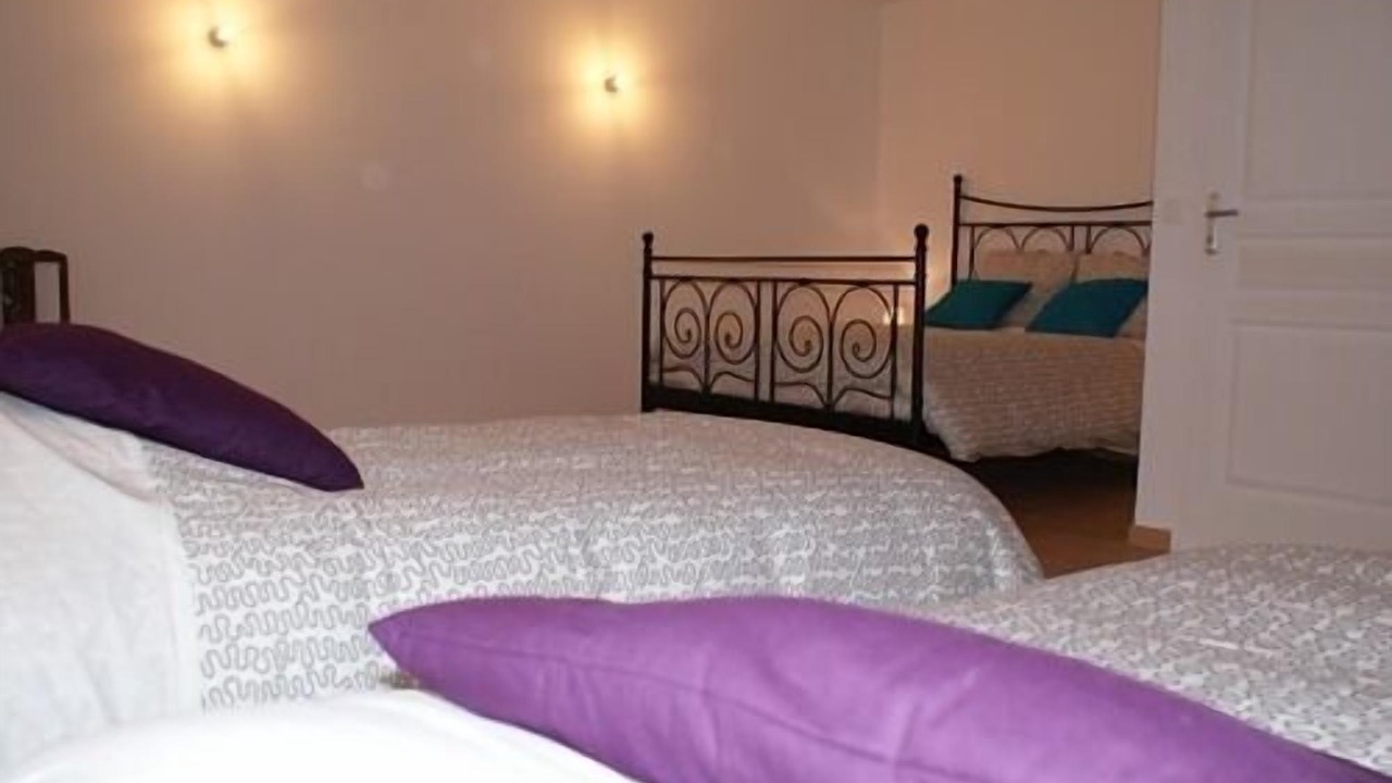 Photo of Bedroom in Crezilles