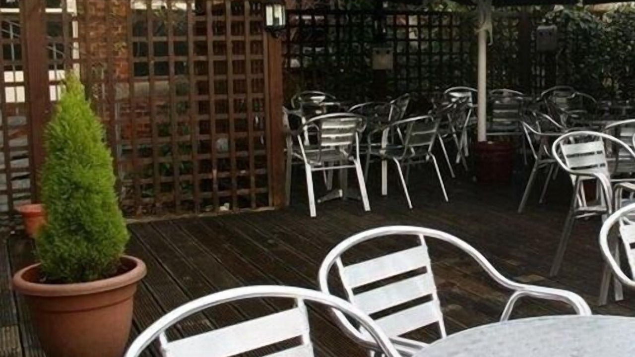 Photo of Others in Edwinstowe