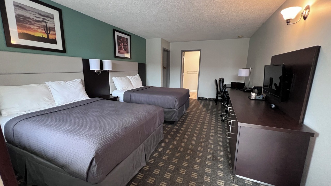 Photo of Bedroom in Bracebridge