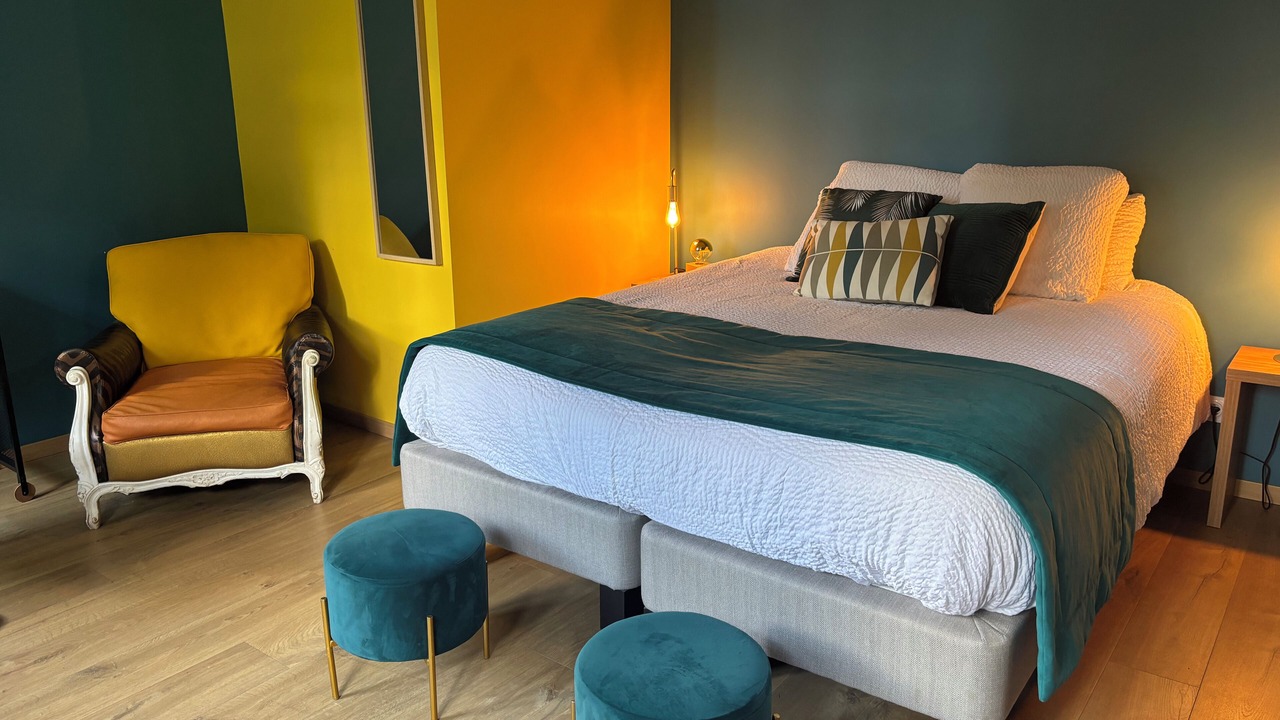 Photo of Others in Artres