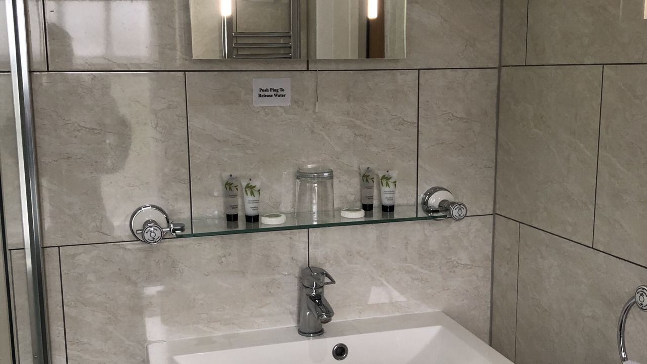 Photo of Bathroom in Queenborough