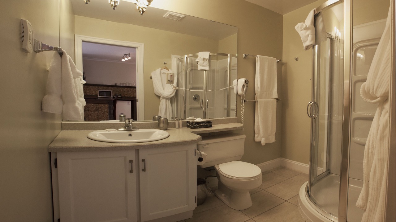 Photo of Bathroom in Red Lake