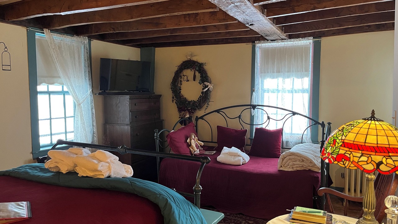Photo of Bedroom in Poquetanuck