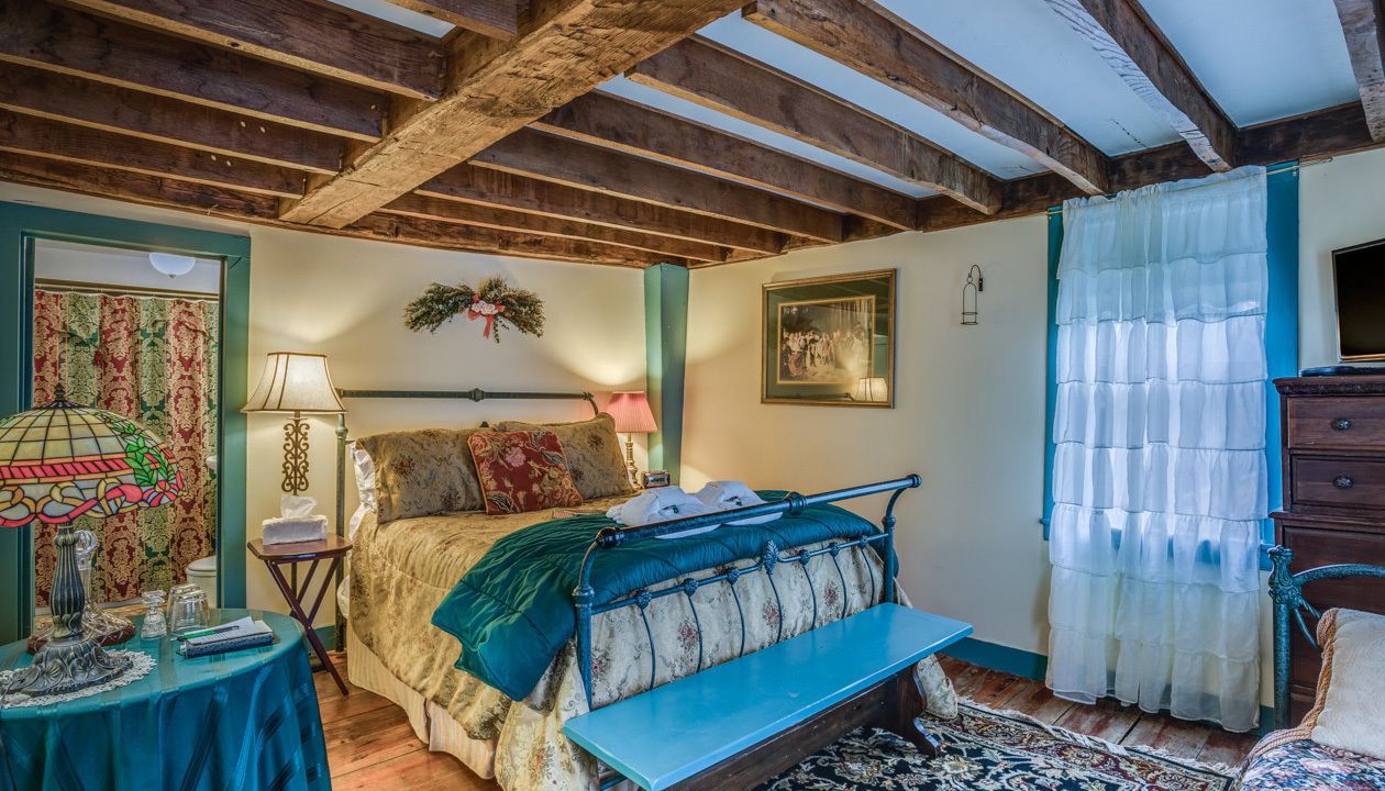 Photo of Bedroom in Poquetanuck