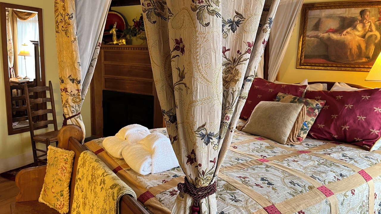 Photo of Bedroom in Poquetanuck