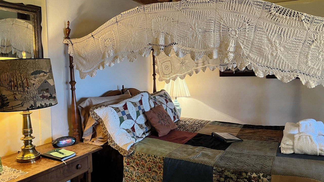 Photo of Bedroom in Poquetanuck