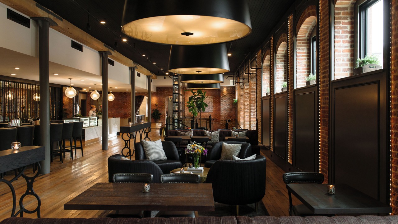 Photo of Livingroom in Historic Downtown La Crosse