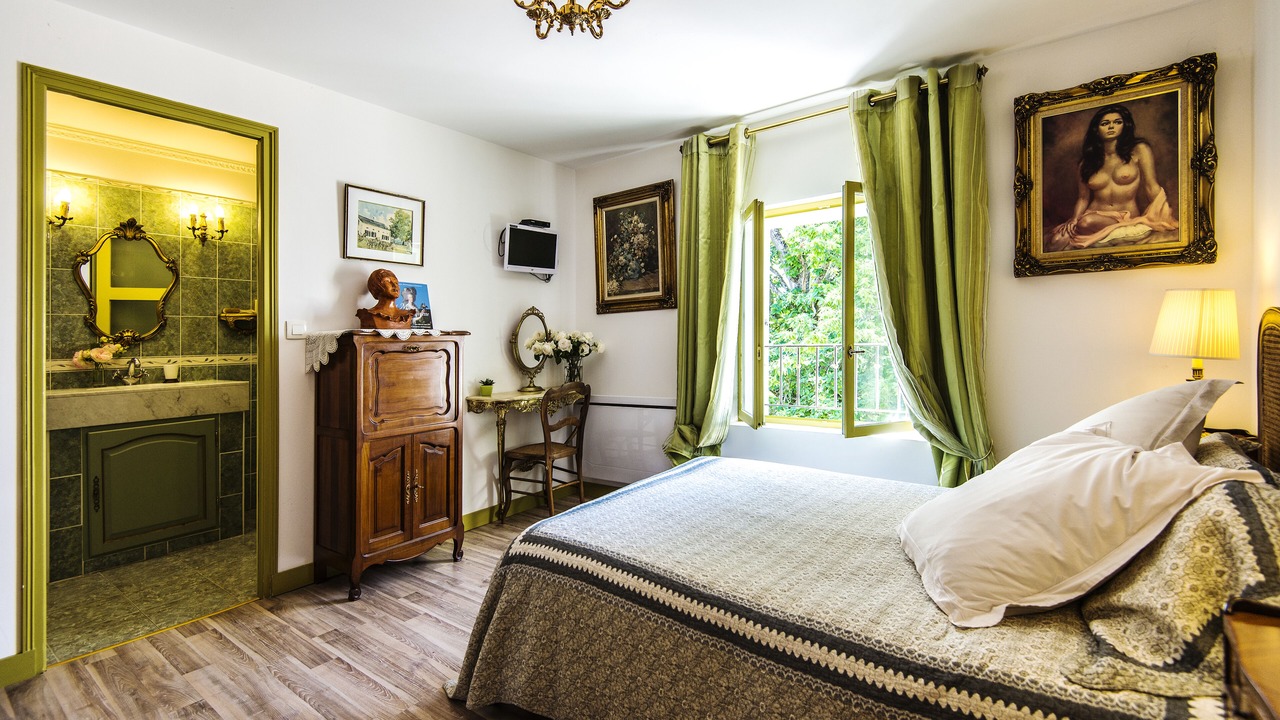 Photo of Bedroom in Etais-la-Sauvin