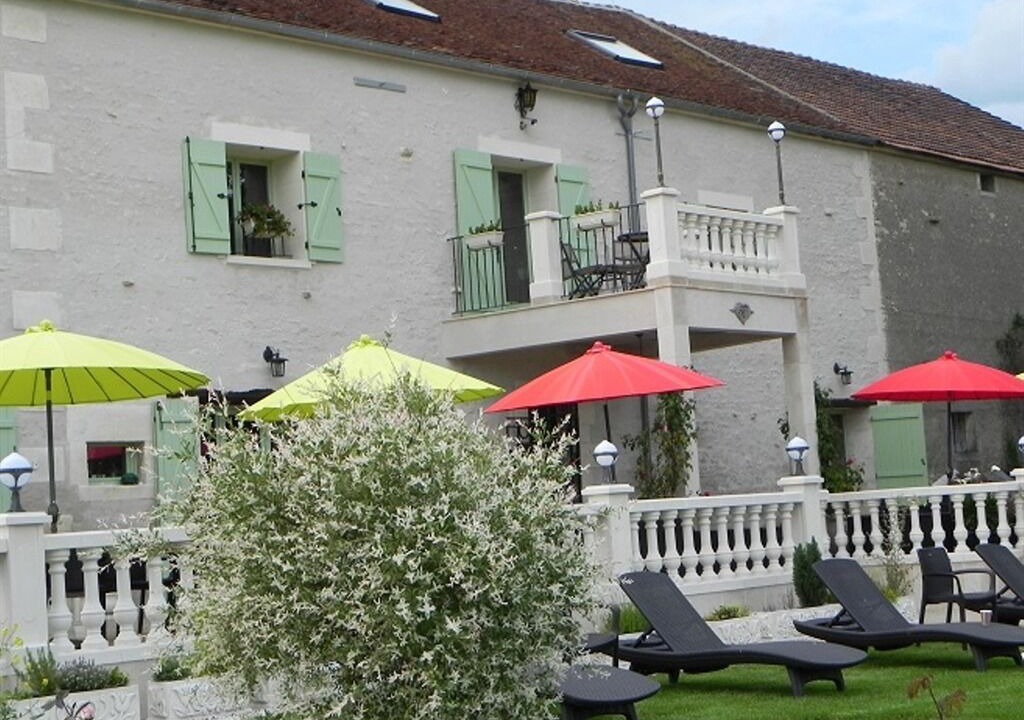 Photo of Outdoor in Etais-la-Sauvin