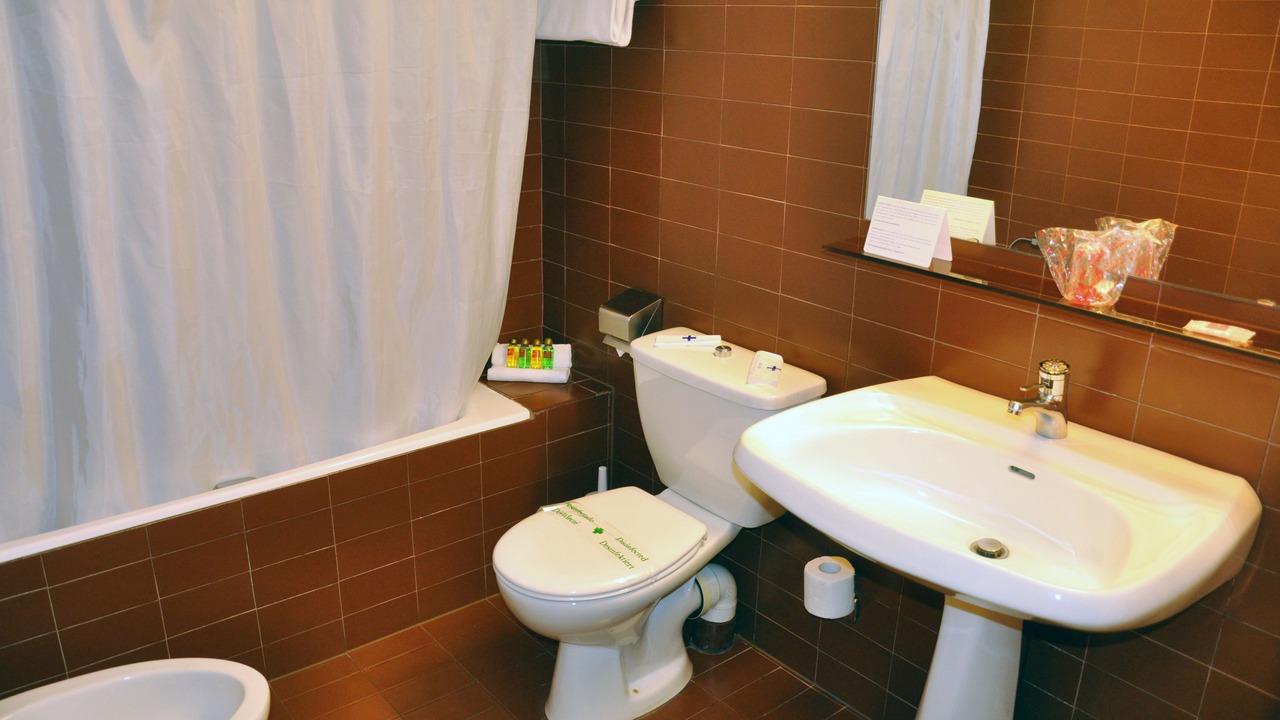 Photo of Bathroom in Avenida Meritxell