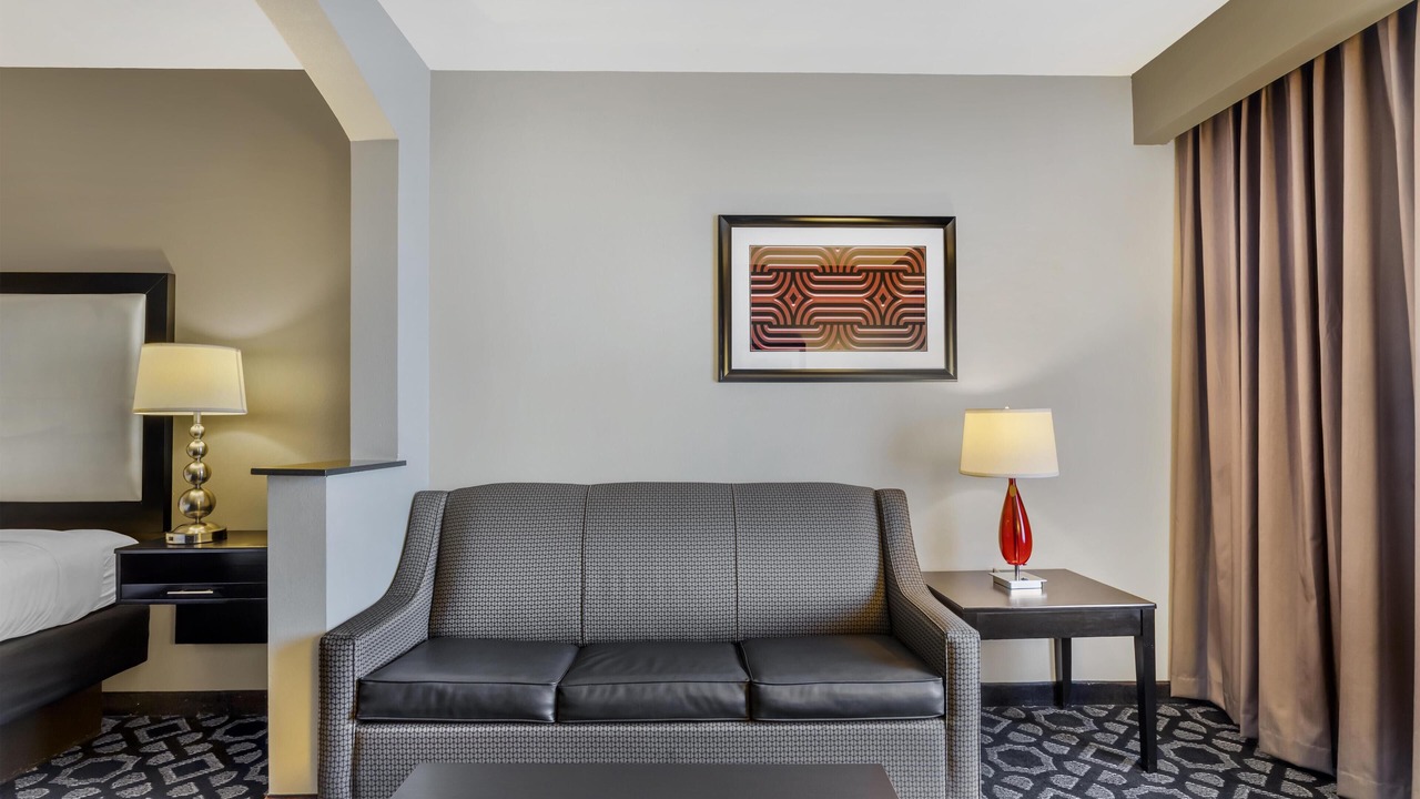 Photo of Bedroom in Western Division