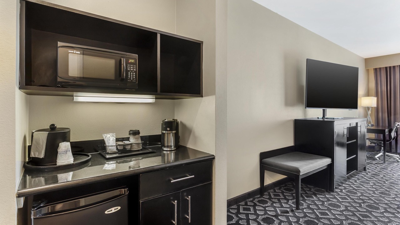 Photo of Bedroom in Western Division
