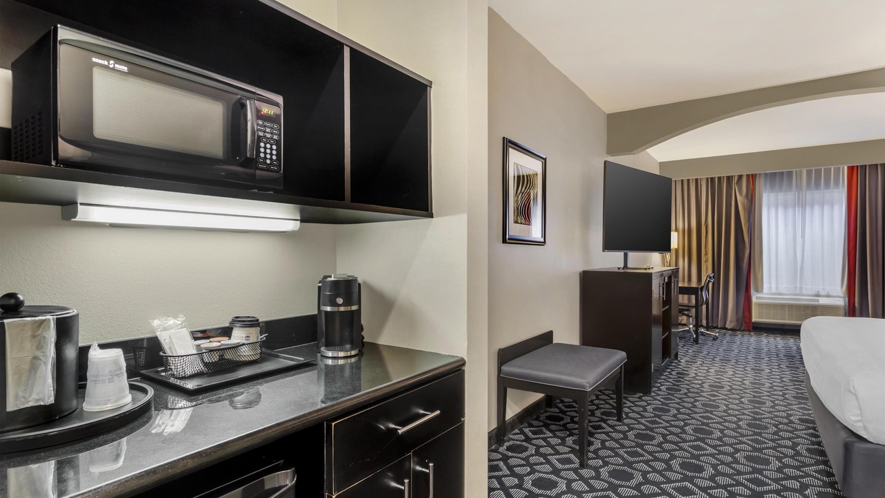 Photo of Bedroom in Western Division