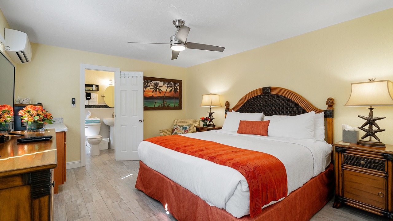 Photo of Bedroom in Rock Harbor