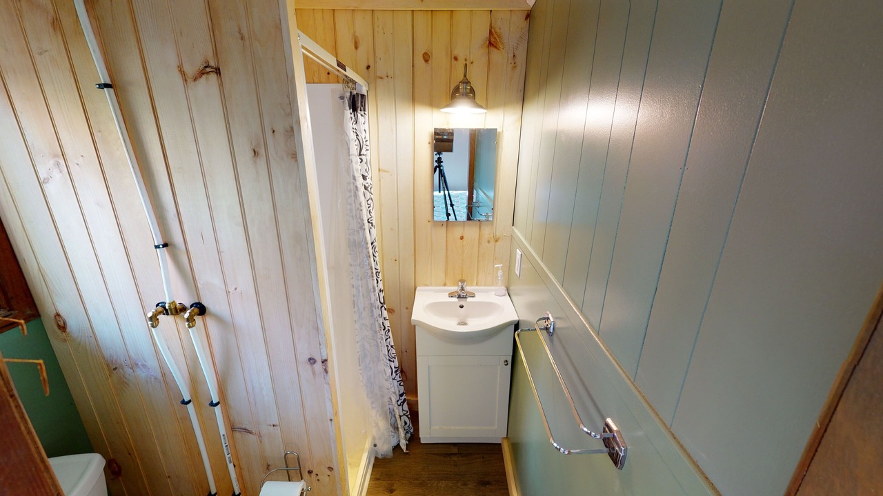 Photo of Bathroom in Weirs Beach