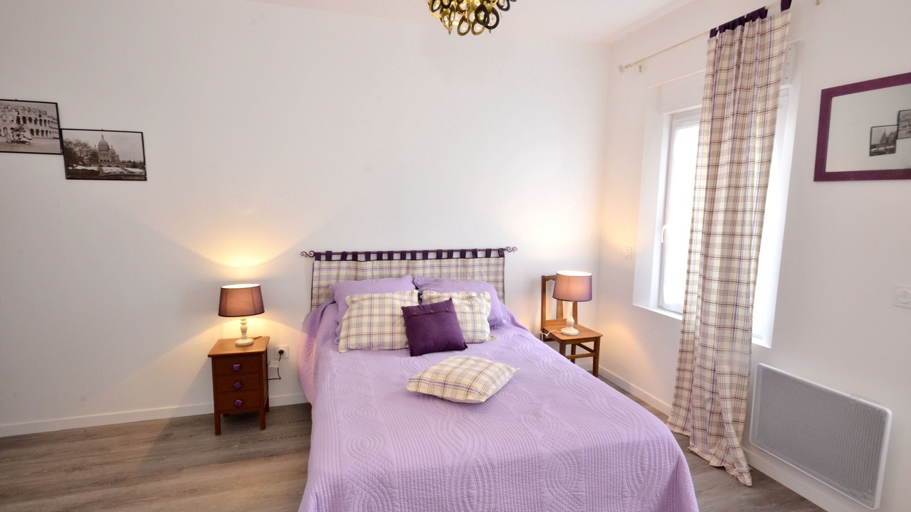 Photo of Bedroom in Les Puces de Saint-Ouen