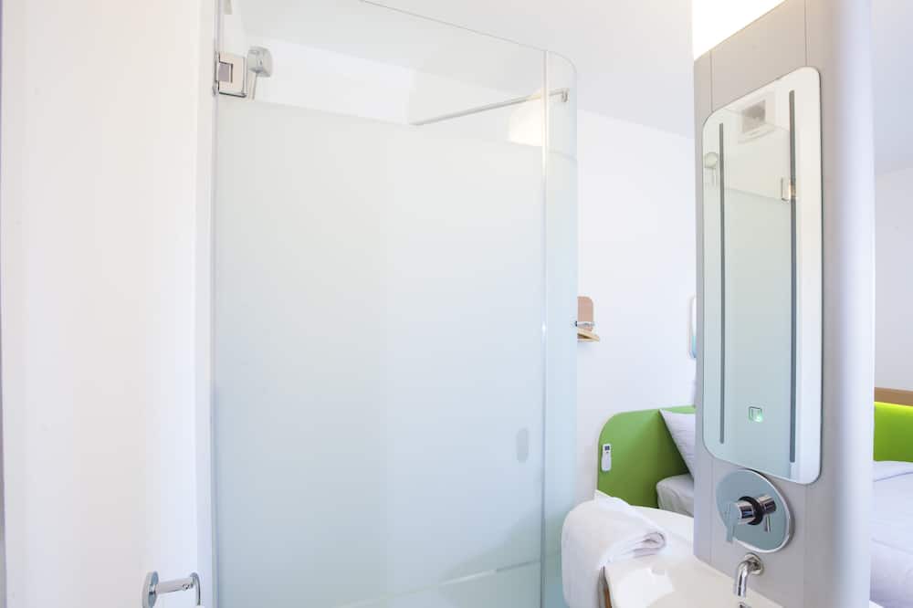 Photo of Bathroom in Biringkanya