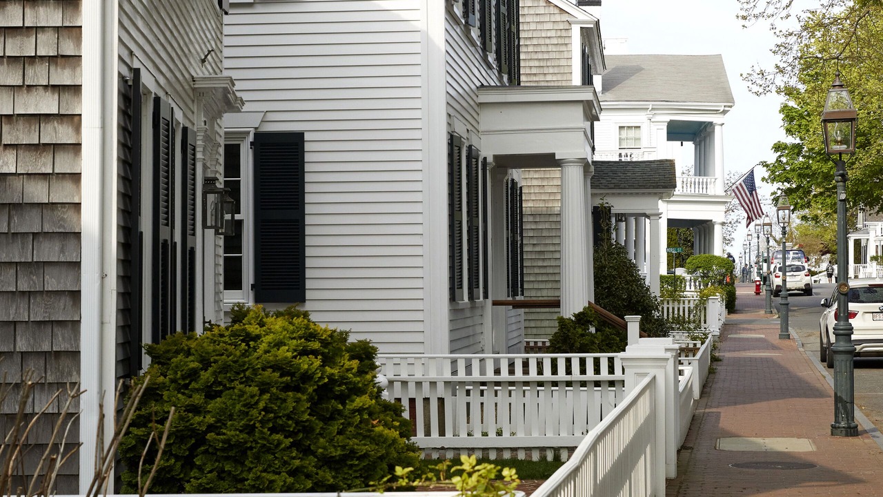 Photo of Others in Edgartown