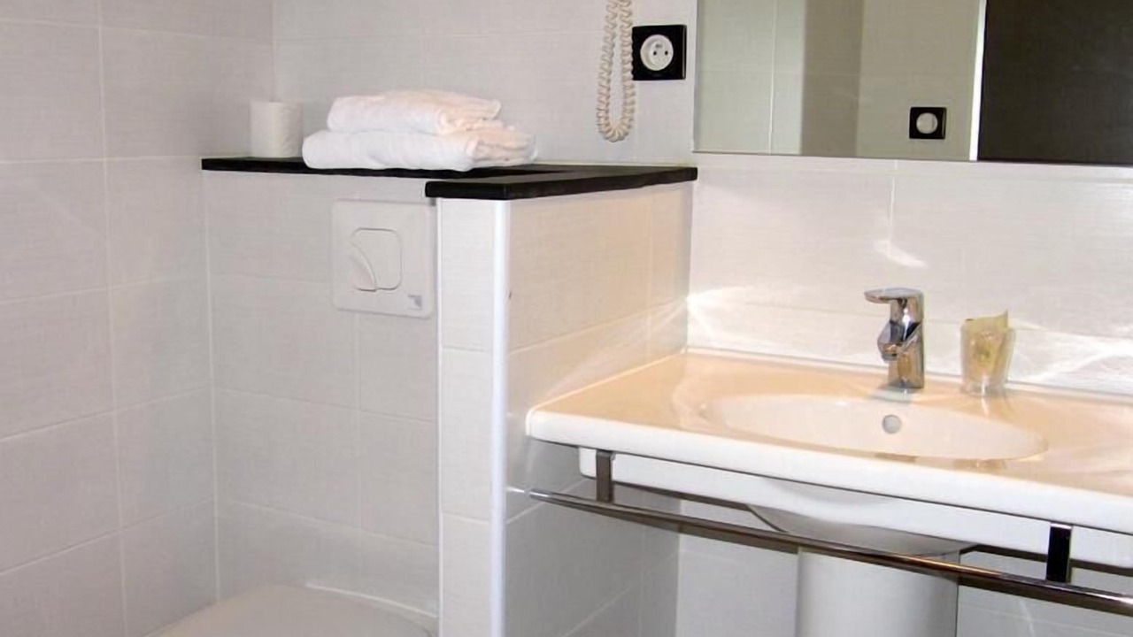 Photo of Bathroom in Dourgne
