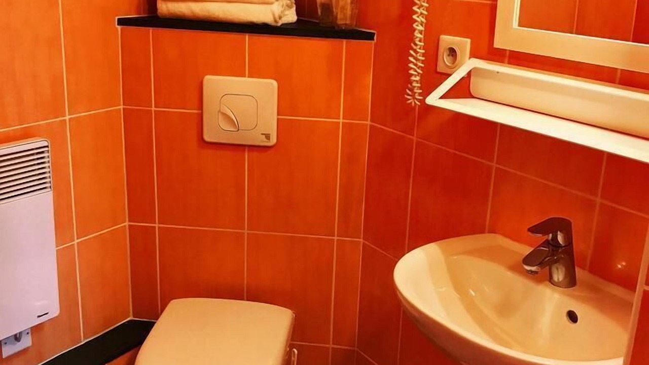 Photo of Bathroom in Dourgne