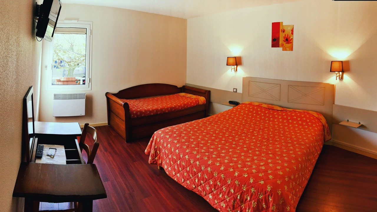 Photo of Bedroom in Dourgne