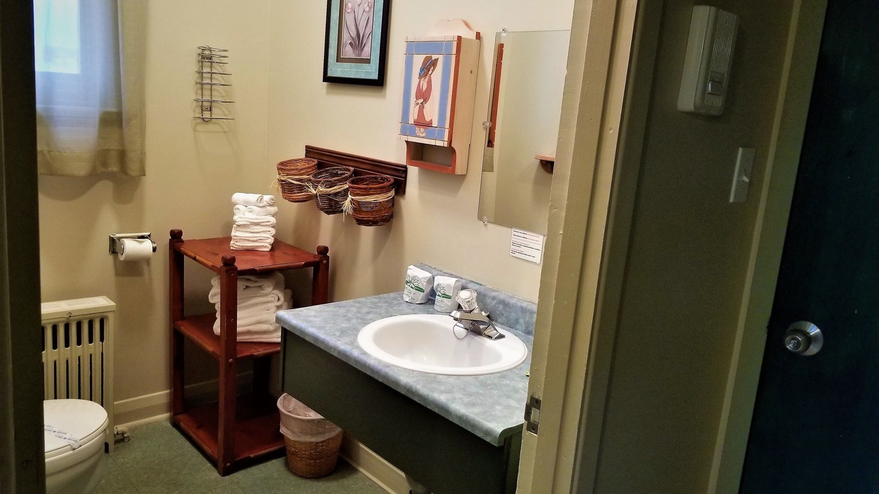 Photo of Bathroom in Sainte-Anne-des-Monts