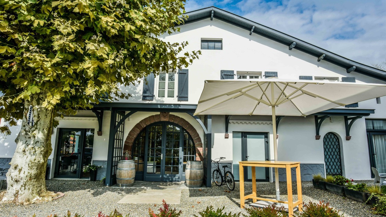 Photo of Outdoor in Saint-Lon-les-Mines