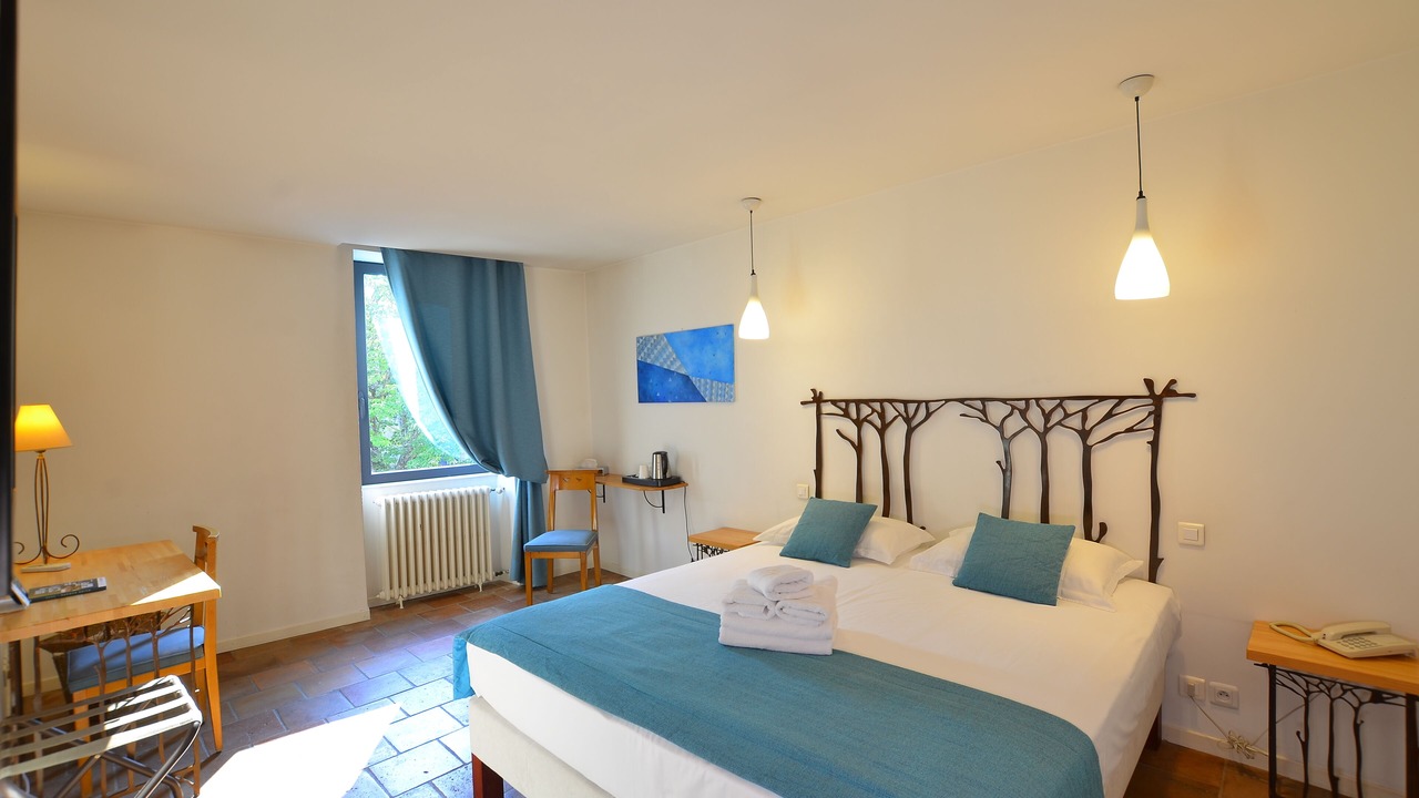 Photo of Bedroom in Revel