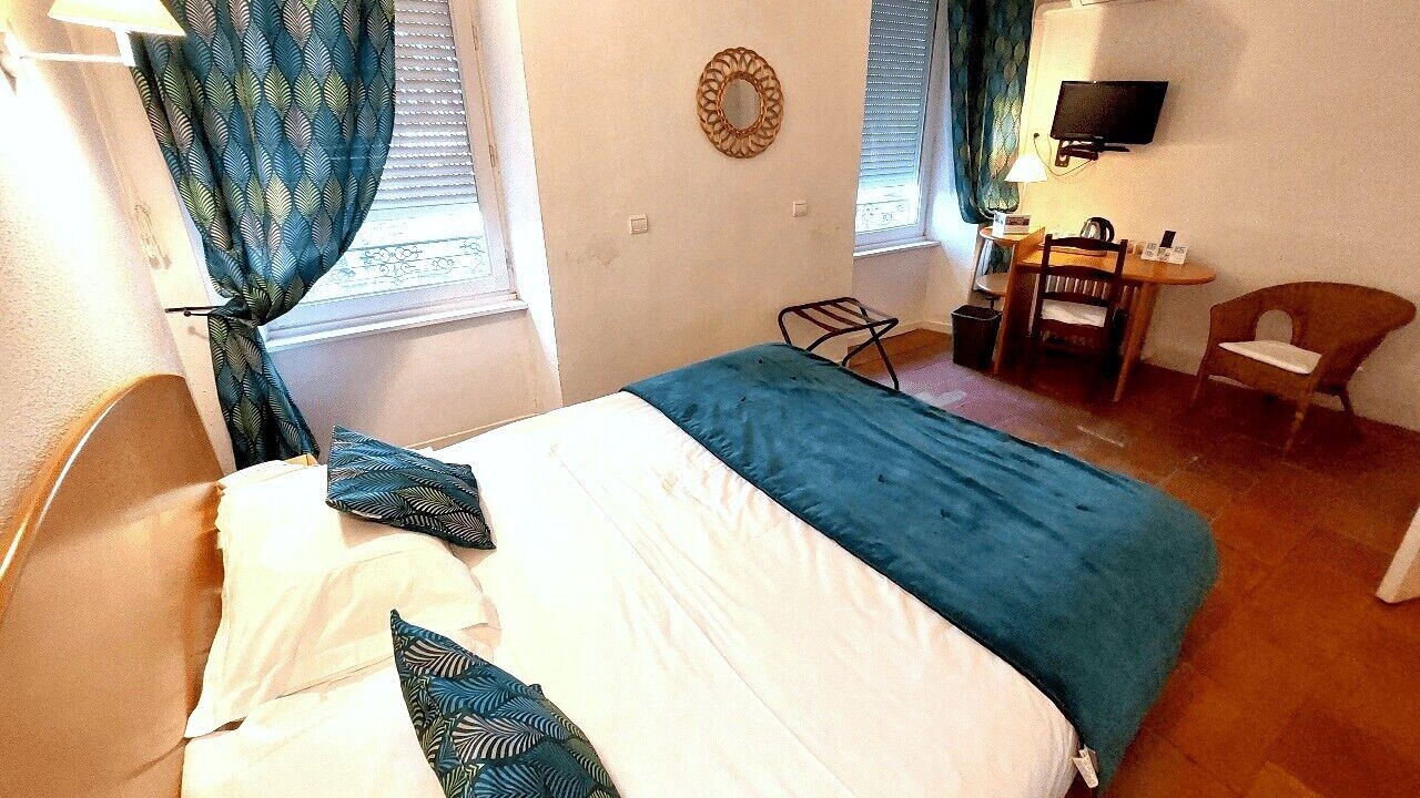 Photo of Bedroom in Revel