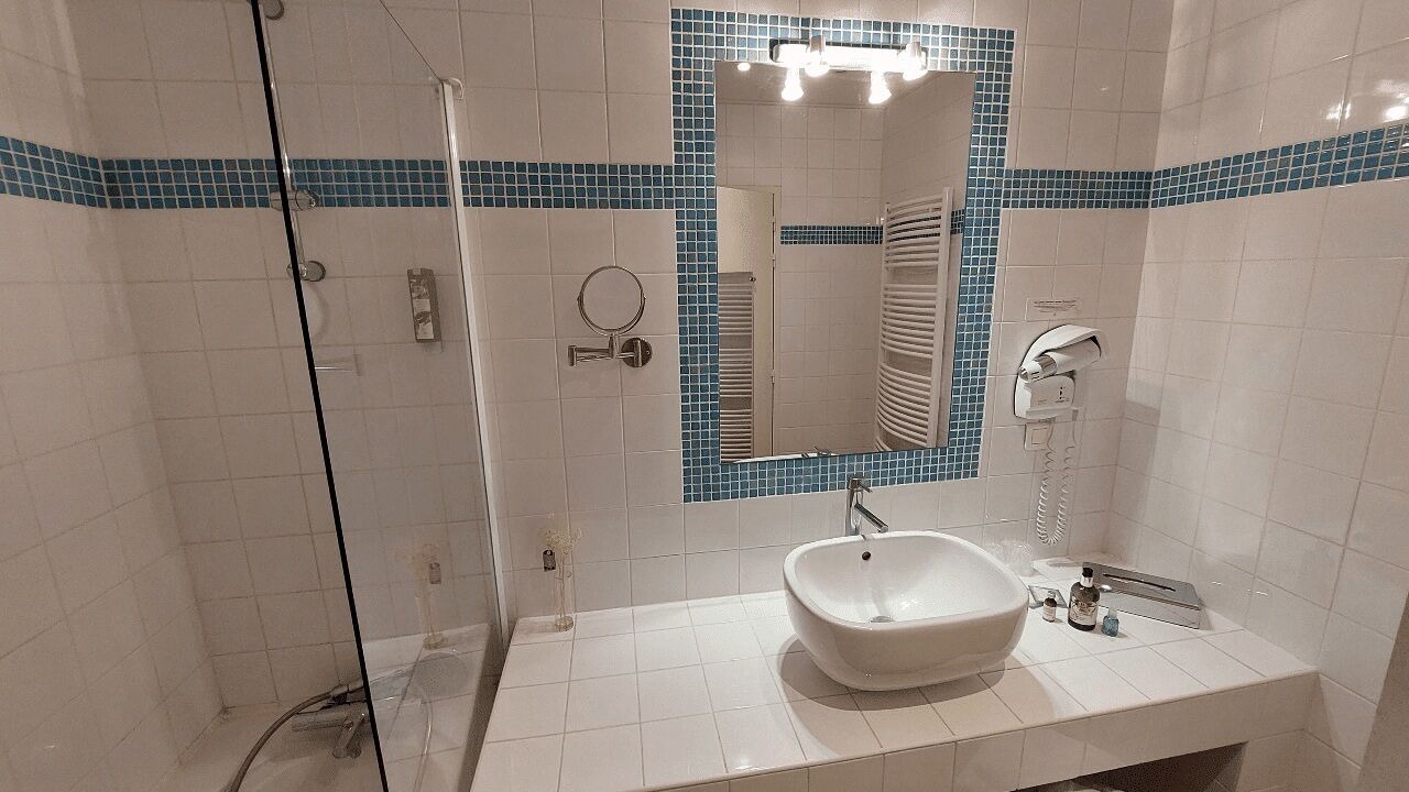 Photo of Bathroom in Revel