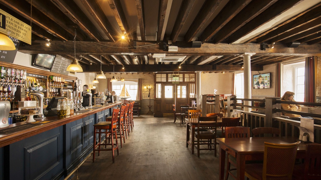 Photo of Others in Treator