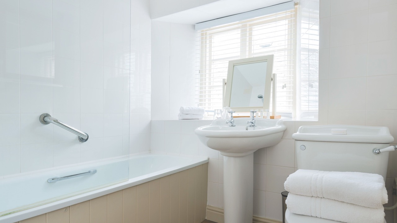 Photo of Bathroom in Treator