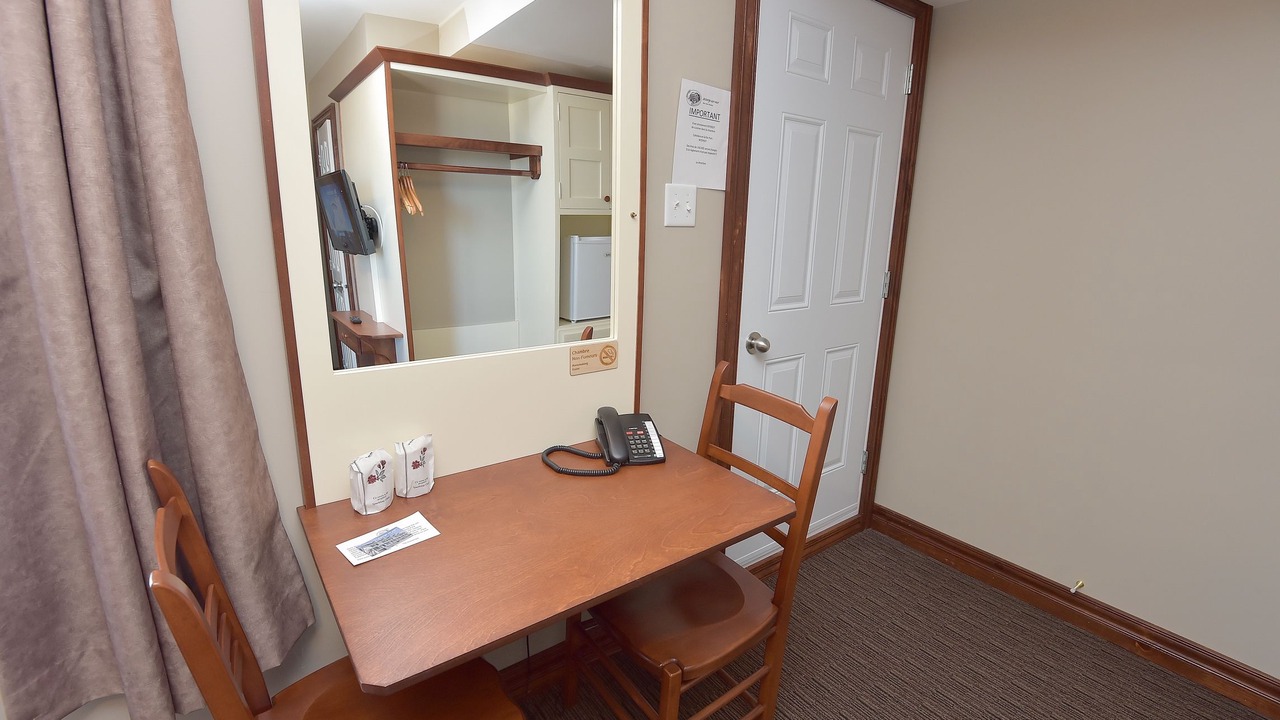 Photo of Bedroom in Saint-Simeon