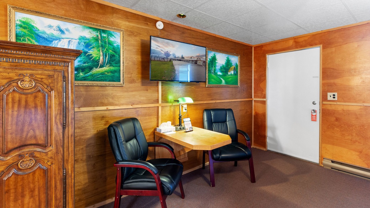 Photo of Bedroom in Mackinaw City