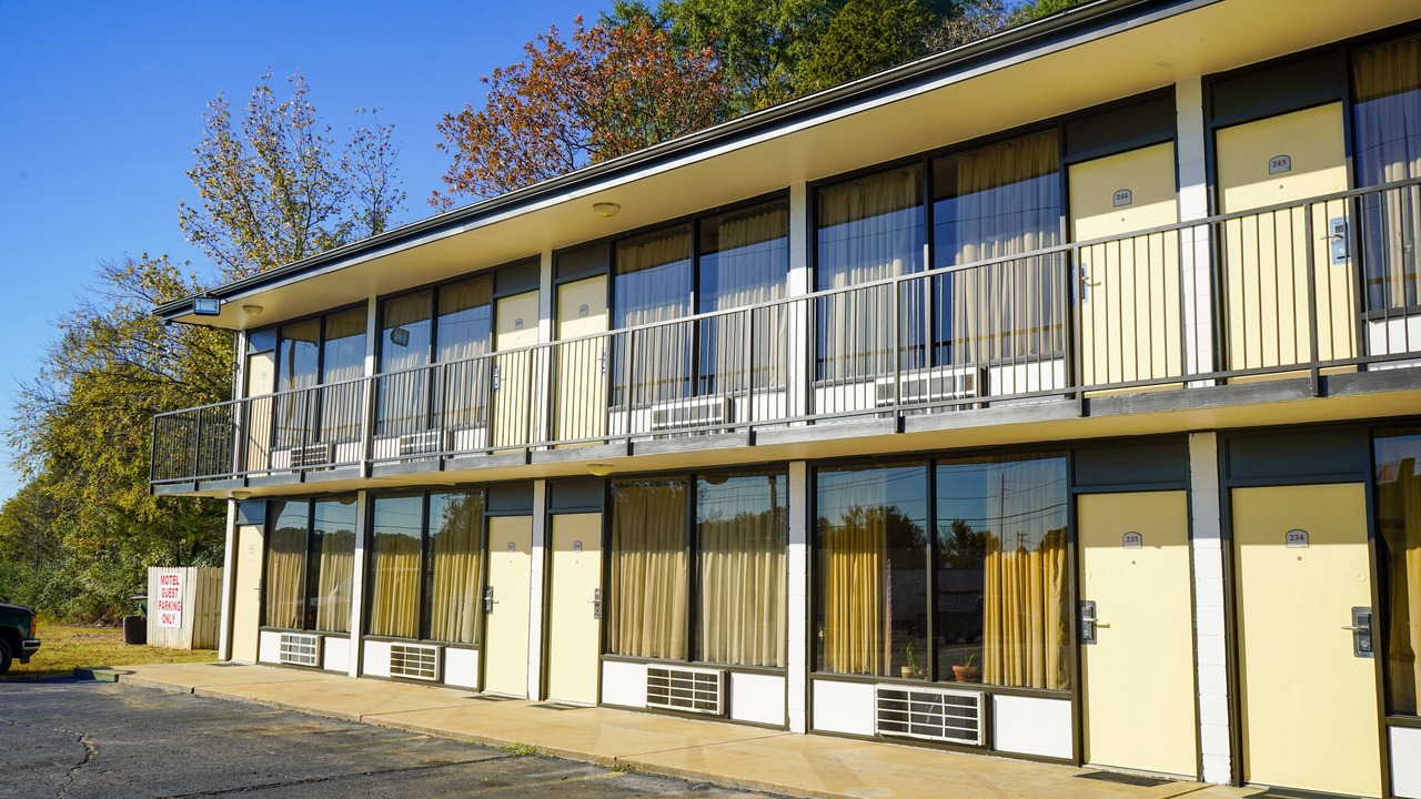Photo of Outdoor in Clarksville