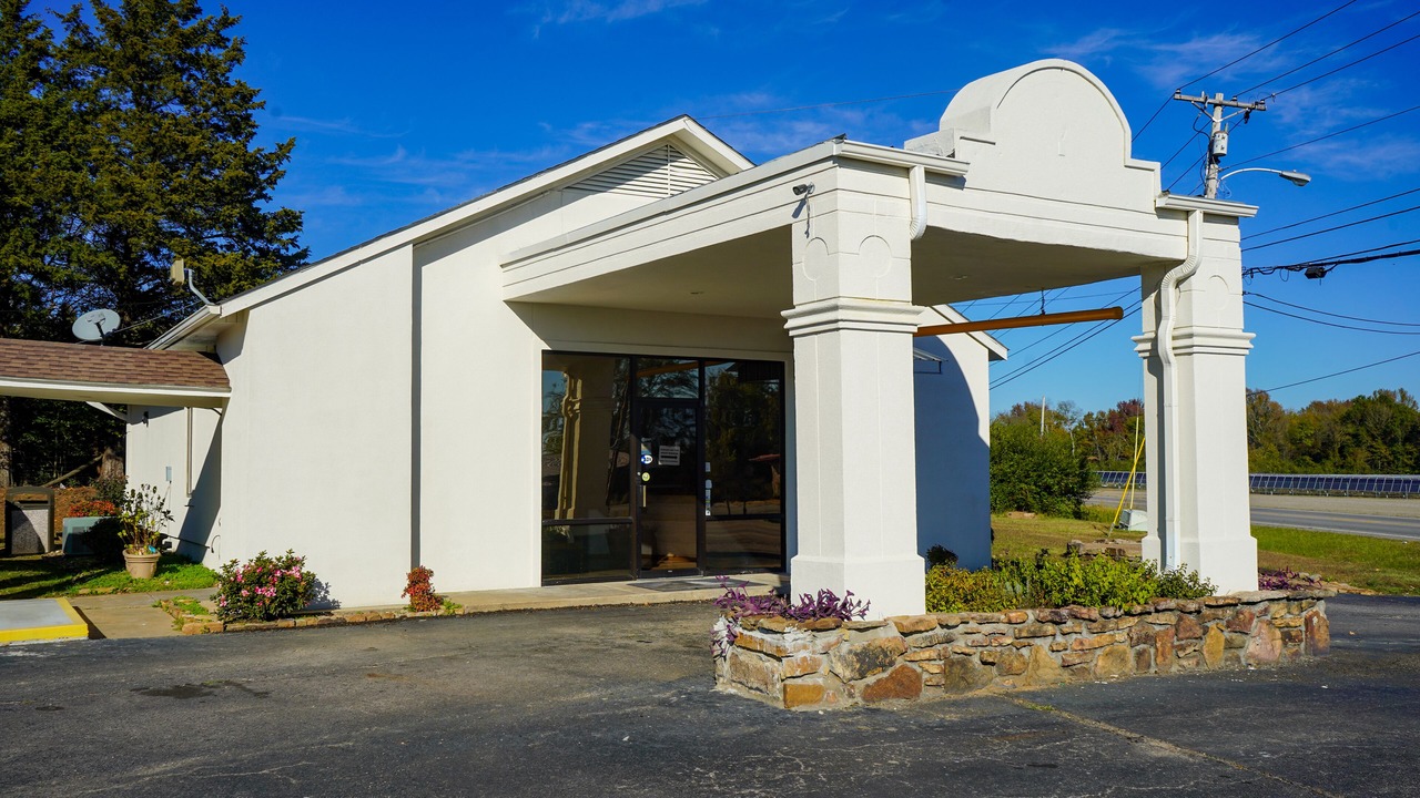 Photo of Outdoor in Clarksville